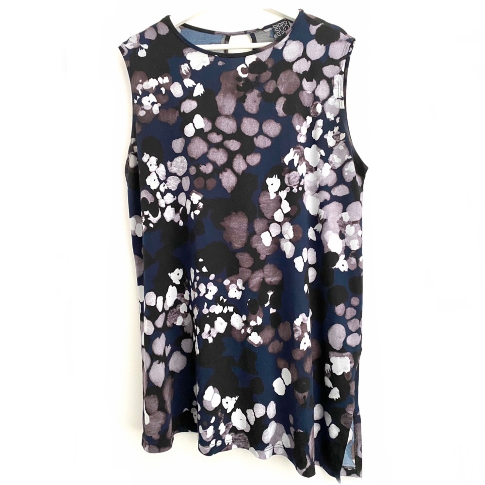 Asymmetric Tank